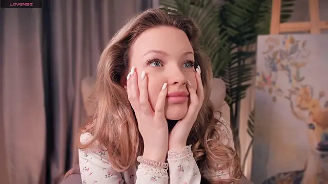 ElizavecaSunrise online show from April 19, 8:15 am