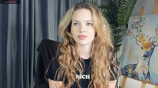 Snapshot of ElizavecaSunrise chatting on November 3, 2:09 pm ElizavecaSunrise online show from November 3, 2:09 pm