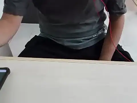 XiaoGuoGuo284512 online show from January 1, 8:02 am