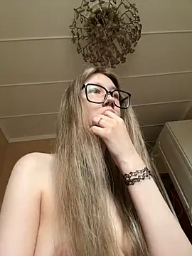 MollyOrgazm online show from June 14, 4:19 pm