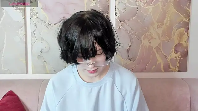 fiamoory online show from February 5, 1:23 am