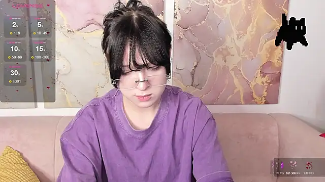 fiamoory online show from February 26, 2:17 pm