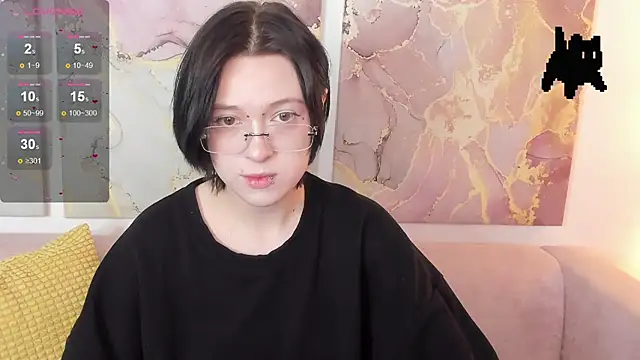 fiamoory online show from February 28, 2:44 am