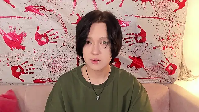 fiamoory online show from November 1, 1:01 am