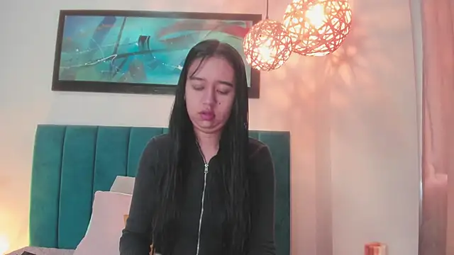 LaraGoldd online show from November 15, 12:31 pm