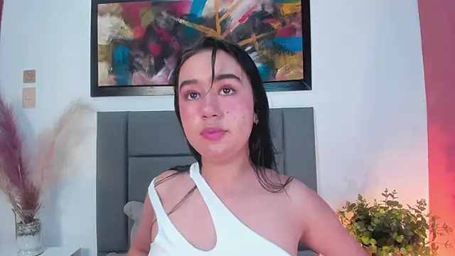 LaraGoldd online show from November 5, 12:47 am