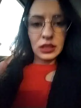 saidaskye online show from December 17, 3:06 pm