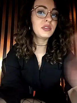 saidaskye online show from February 6, 9:38 pm