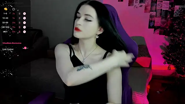 Snapshot of Molly_Crystall chatting on January 15, 2:38 am Molly Crystall online show from January 15, 2:38 am