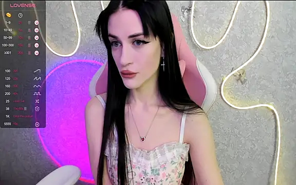 Molly Crystall online show from April 20, 4:48 am