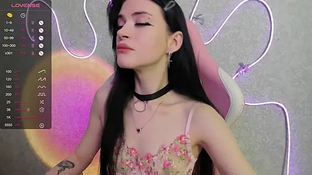 Molly Crystall online show from July 5, 3:55 am