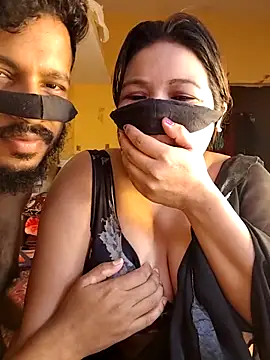 Snapshot of Radhikadavi879 chatting on November 5, 6:38 am Radhikadavi879 online show from November 5, 6:38 am