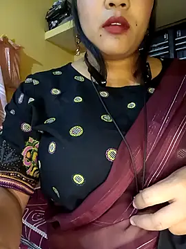 Snapshot of Radhikadavi879 chatting on March 3, 3:22 pm Radhikadavi879 online show from March 3, 3:22 pm