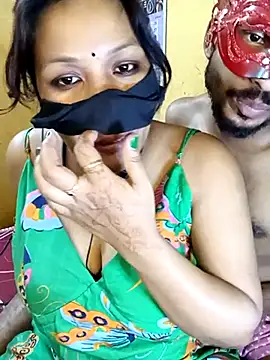 Snapshot of Radhikadavi879 chatting on March 18, 7:55 pm Radhikadavi879 online show from March 18, 7:55 pm