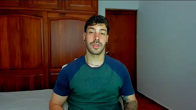 Guyinthemountain online show from May 5, 1:25 pm