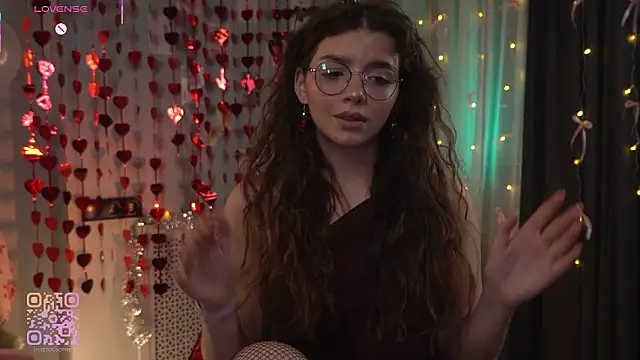 Snapshot of FlairEdgin chatting on February 15, 7:13 pm FlairEdgin online show from February 15, 7:13 pm