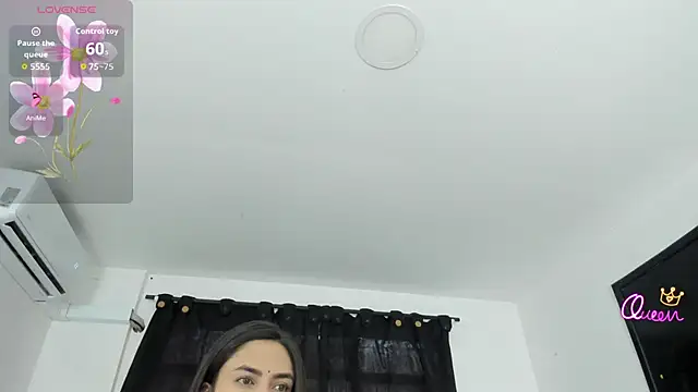 Snapshot of anany__ chatting on July 1, 11:54 am anany online show from July 1, 11:54 am