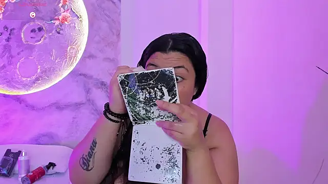 JulietaKane online show from February 13, 4:56 am