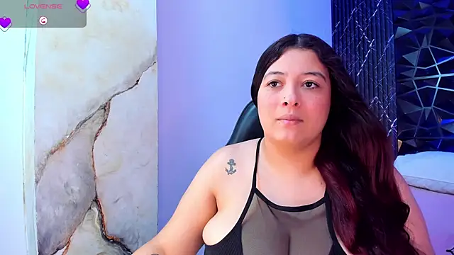 JulietaKane online show from April 23, 9:16 pm
