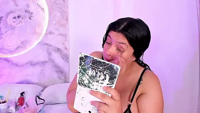 JulietaKane online show from March 6, 4:51 am