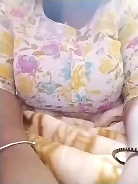 delhi gril online show from December 6, 4:52 am