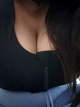 delhi gril online show from September 30, 8:04 pm