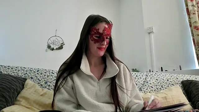 LexiSnowUK online show from December 4, 12:37 pm