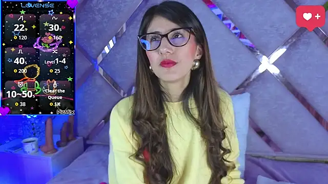  jade white  online show from March 24, 2:06 pm