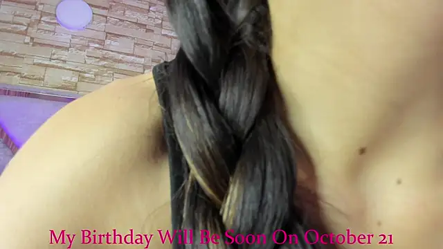  jade white  online show from September 13, 1:11 pm