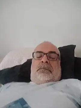 Satiro Sevilla online show from November 16, 4:56 pm