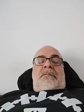 Satiro Sevilla online show from February 13, 9:31 am