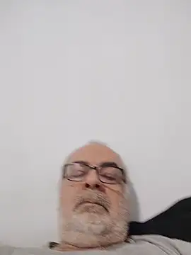 Satiro Sevilla online show from December 19, 5:04 pm