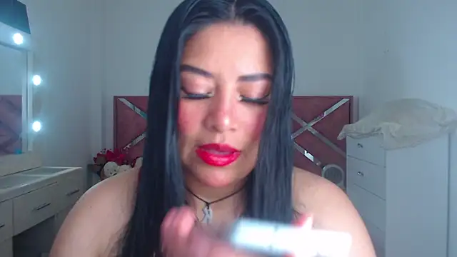 Snapshot of moan_sex2 chatting on November 5, 9:51 pm moan sex2 online show from November 5, 9:51 pm