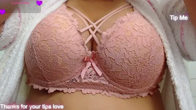 Snapshot of moan_sex2 chatting on October 1, 9:51 pm moan sex2 online show from October 1, 9:51 pm