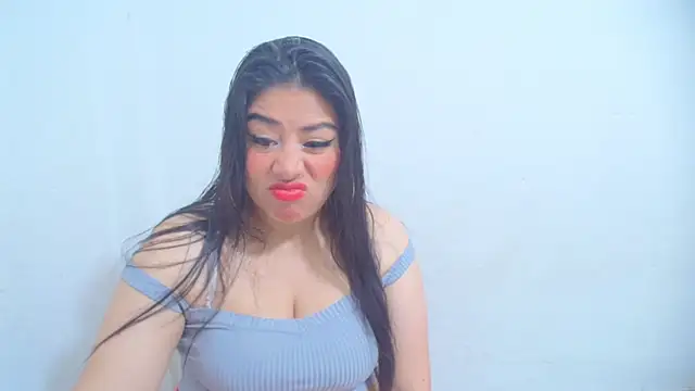 Snapshot of moan_sex2 chatting on March 7, 3:40 am moan sex2 online show from March 7, 3:40 am