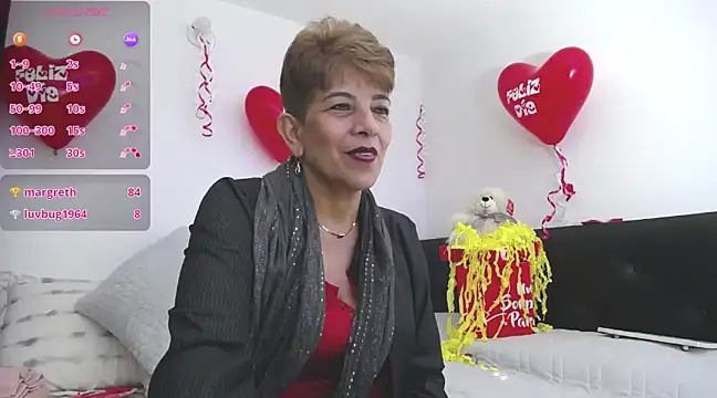 Snapshot of Angelina_Stone_65 chatting on February 15, 12:37 am Angelina Stone 65 online show from February 15, 12:37 am
