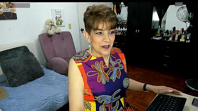 Angelina Stone 65 online show from January 8, 11:00 pm