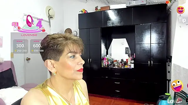 Angelina Stone 65 online show from October 30, 9:44 pm