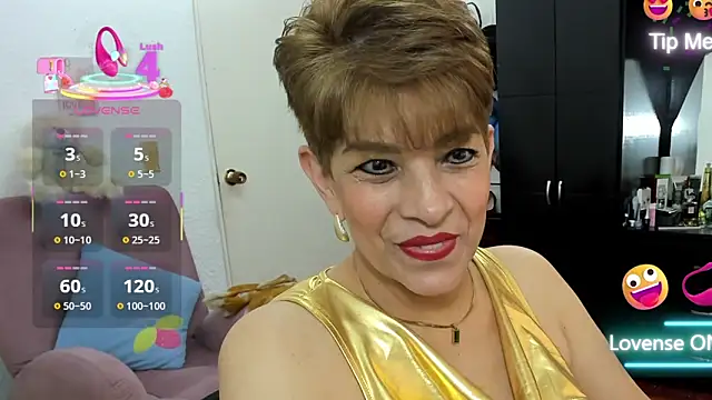 Snapshot of Angelina_Stone_65 chatting on October 1, 9:29 pm Angelina Stone 65 online show from October 1, 9:29 pm