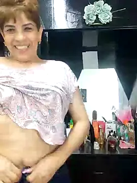 Snapshot of Angelina_Stone_65 chatting on March 4, 10:28 pm Angelina Stone 65 online show from March 4, 10:28 pm