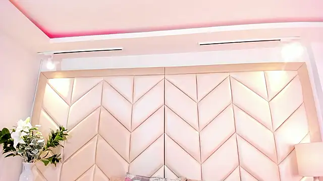 NairobiLee online show from March 13, 11:37 am