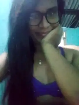 Snapshot of anusexygirl1 chatting on December 22, 1:06 am anusexygirl1 online show from December 22, 1:06 am