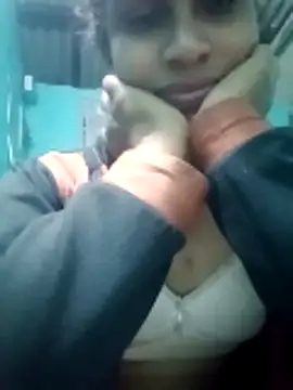 Snapshot of anusexygirl1 chatting on February 13, 1:33 pm anusexygirl1 online show from February 13, 1:33 pm