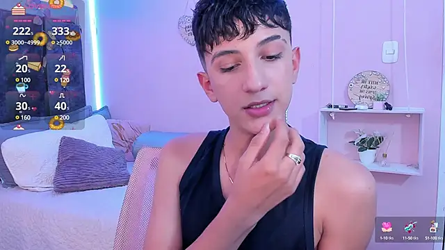 axel rodriguez1 online show from December 5, 4:04 am