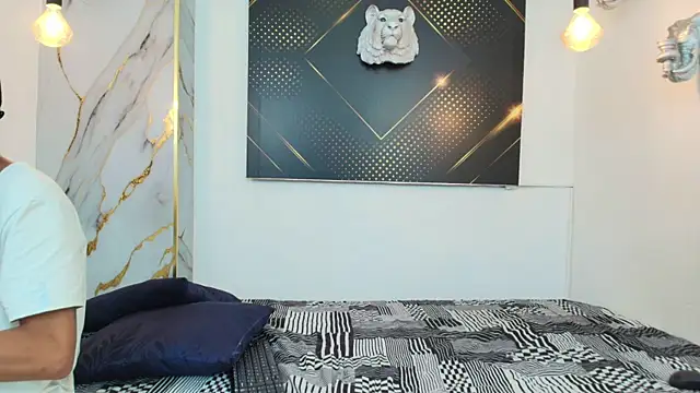 JordanAndAndrew online show from September 30, 8:48 pm