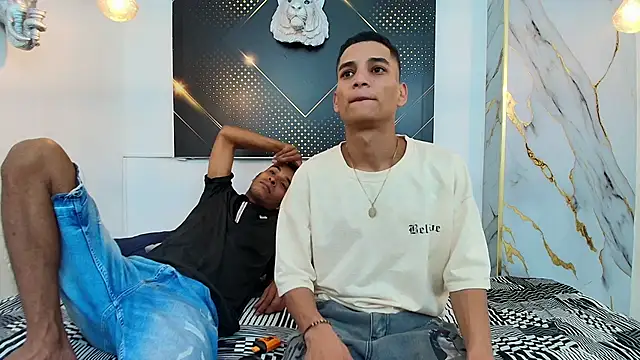 JordanAndAndrew online show from September 10, 7:46 pm