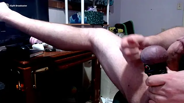 bullymeillcum online show from March 11, 4:17 am