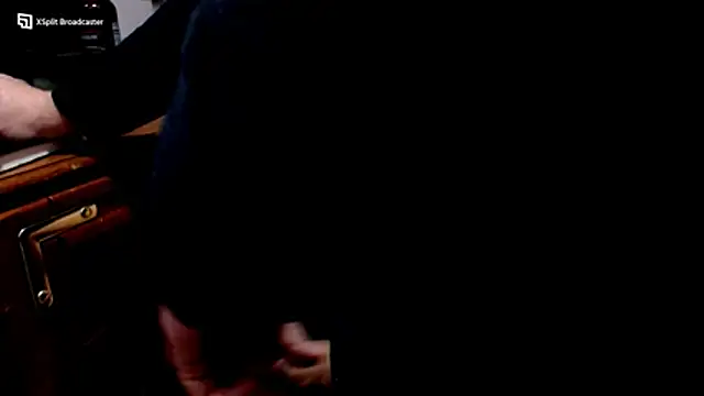 bullymeillcum online show from February 7, 7:49 am