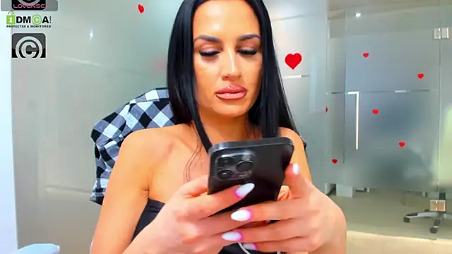 Queenrafaella online show from March 6, 1:17 pm