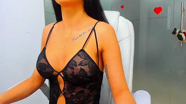 Queenrafaella online show from January 7, 3:11 am